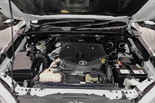 2019 Toyota Hilux SR GUN126R 4X4