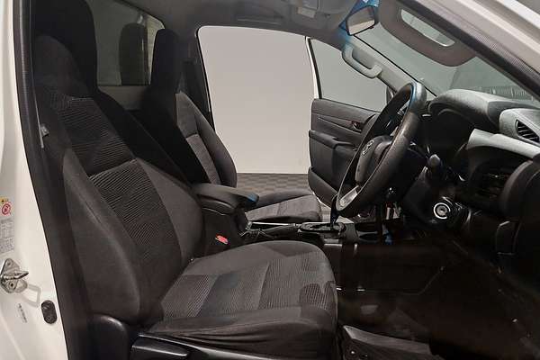 2019 Toyota Hilux SR GUN126R 4X4
