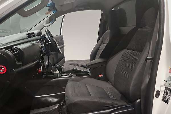 2019 Toyota Hilux SR GUN126R 4X4