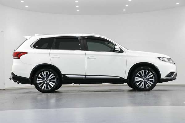 2020 Mitsubishi Outlander LS ZL
