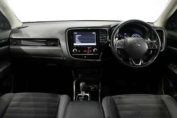 2020 Mitsubishi Outlander LS ZL
