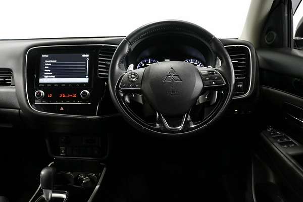 2020 Mitsubishi Outlander LS ZL