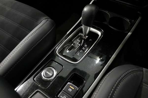 2020 Mitsubishi Outlander LS ZL