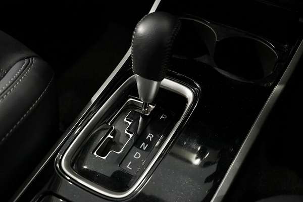 2020 Mitsubishi Outlander LS ZL