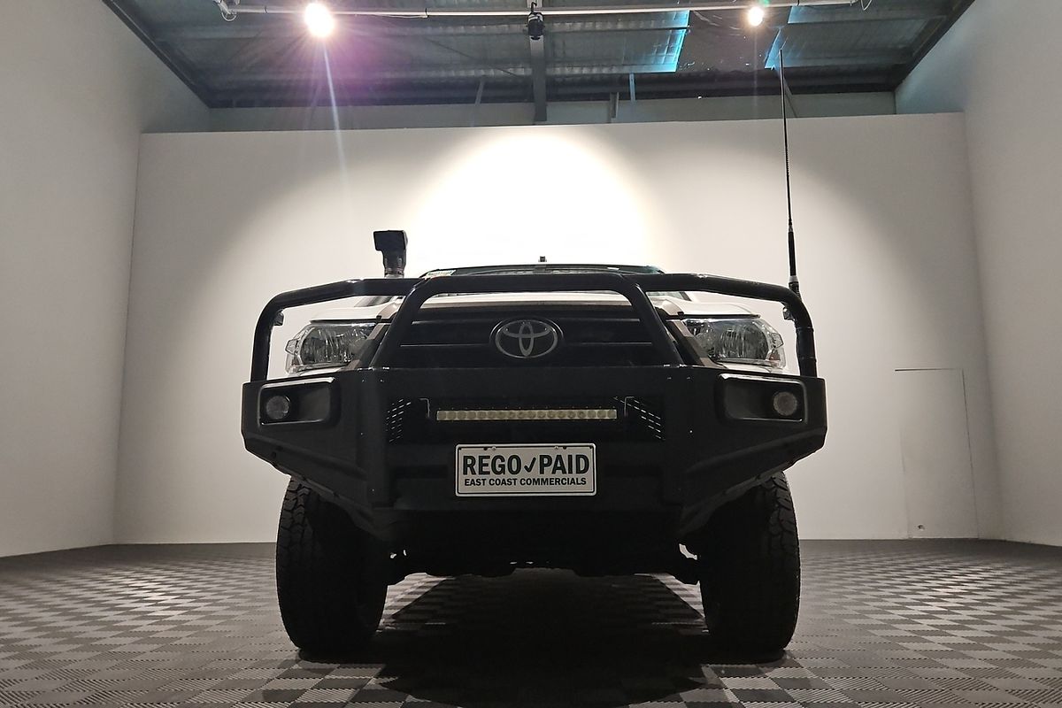2020 Toyota Hilux SR GUN126R 4X4