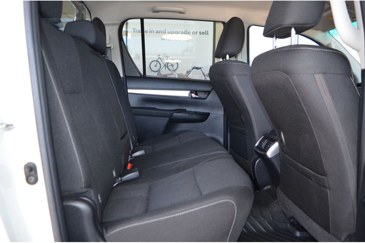 2020 Toyota Hilux SR5 GUN126R 4X4