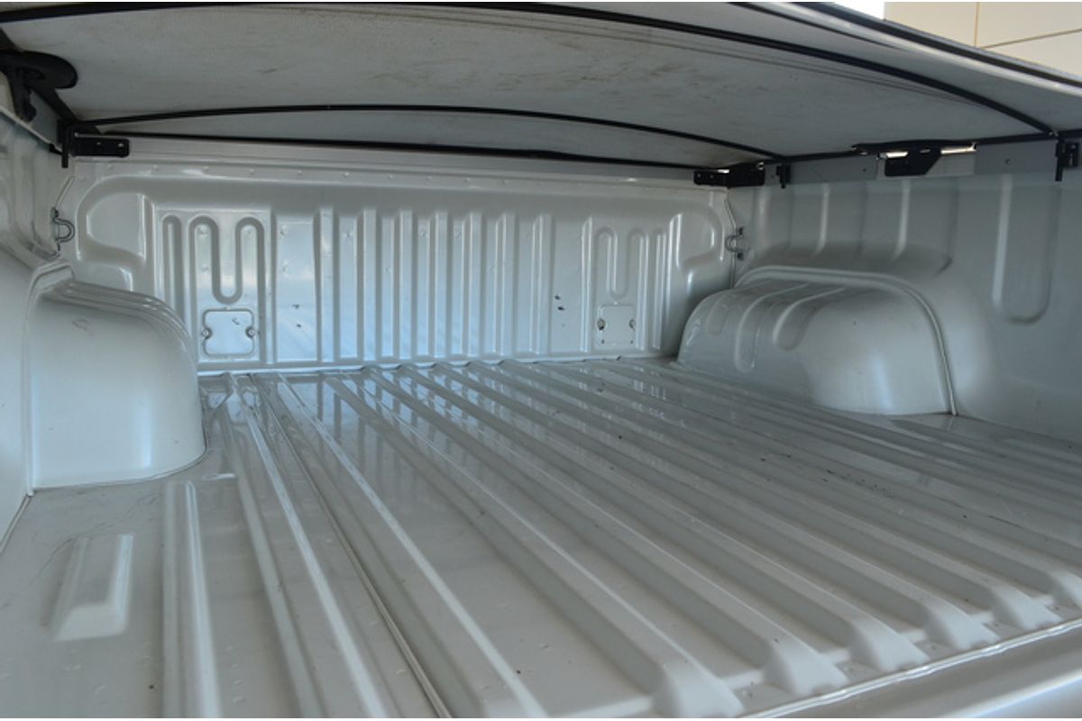 2020 Toyota Hilux SR5 GUN126R 4X4