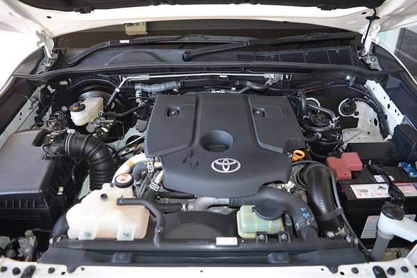 2020 Toyota Hilux SR5 GUN126R 4X4
