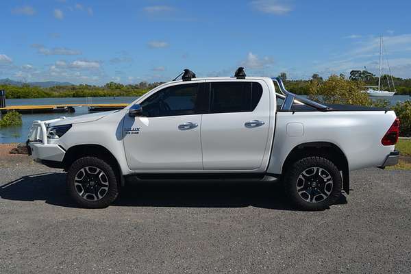 2020 Toyota Hilux SR5 GUN126R 4X4