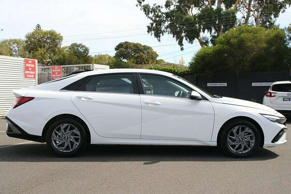 2024 Hyundai i30 Hybrid CN7.V2