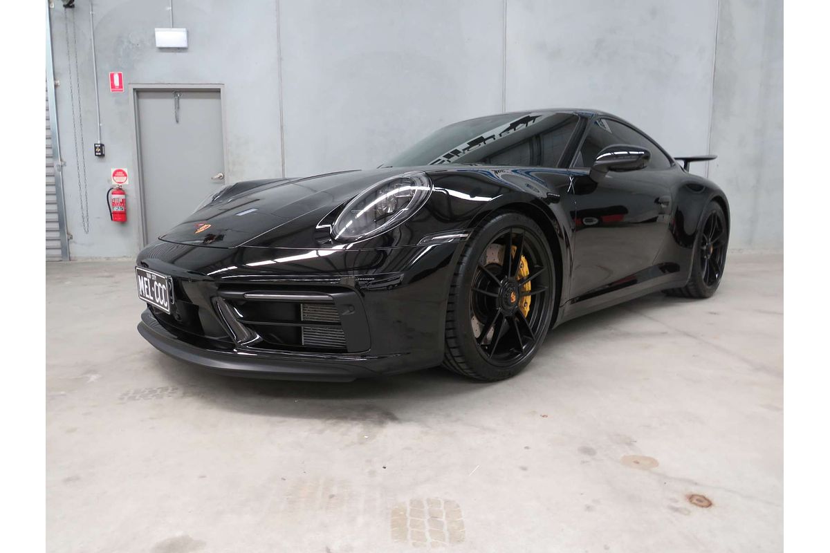2024 Porsche 911 Carrera GTS 992