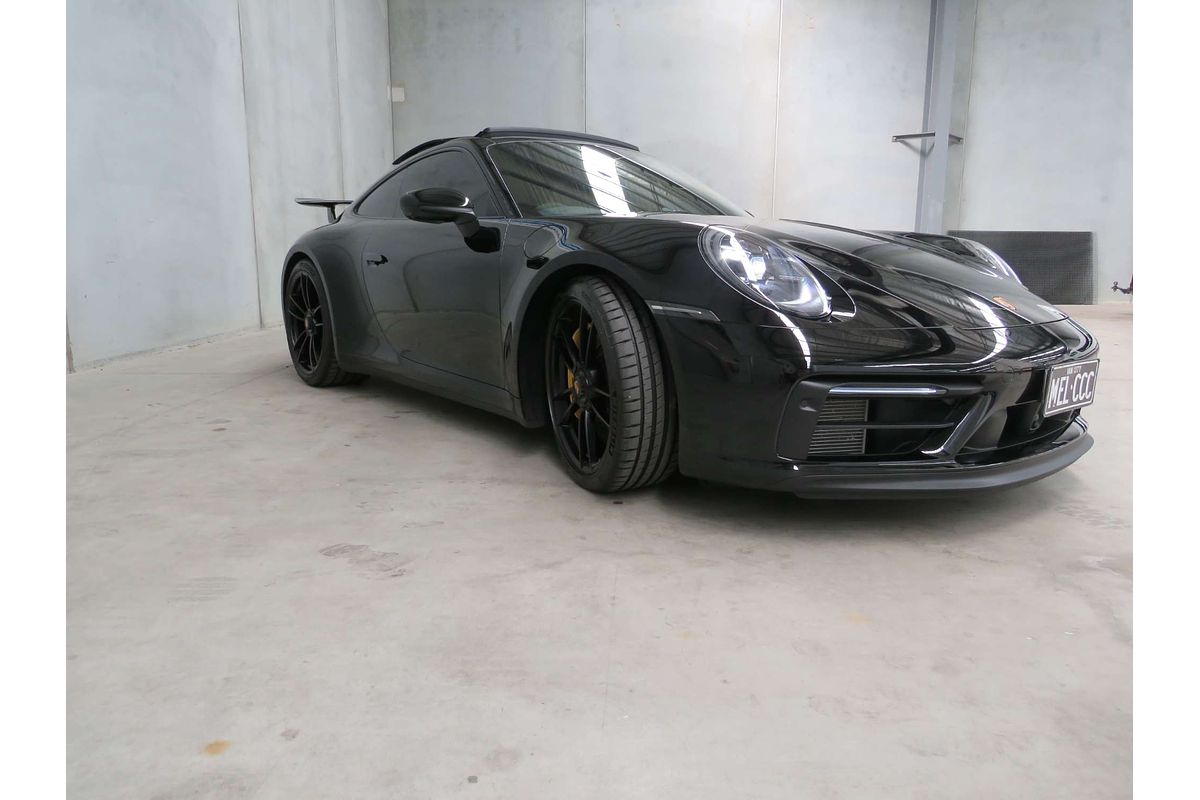 2024 Porsche 911 Carrera GTS 992