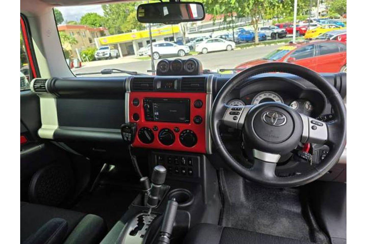 2014 Toyota FJ Cruiser GSJ15R