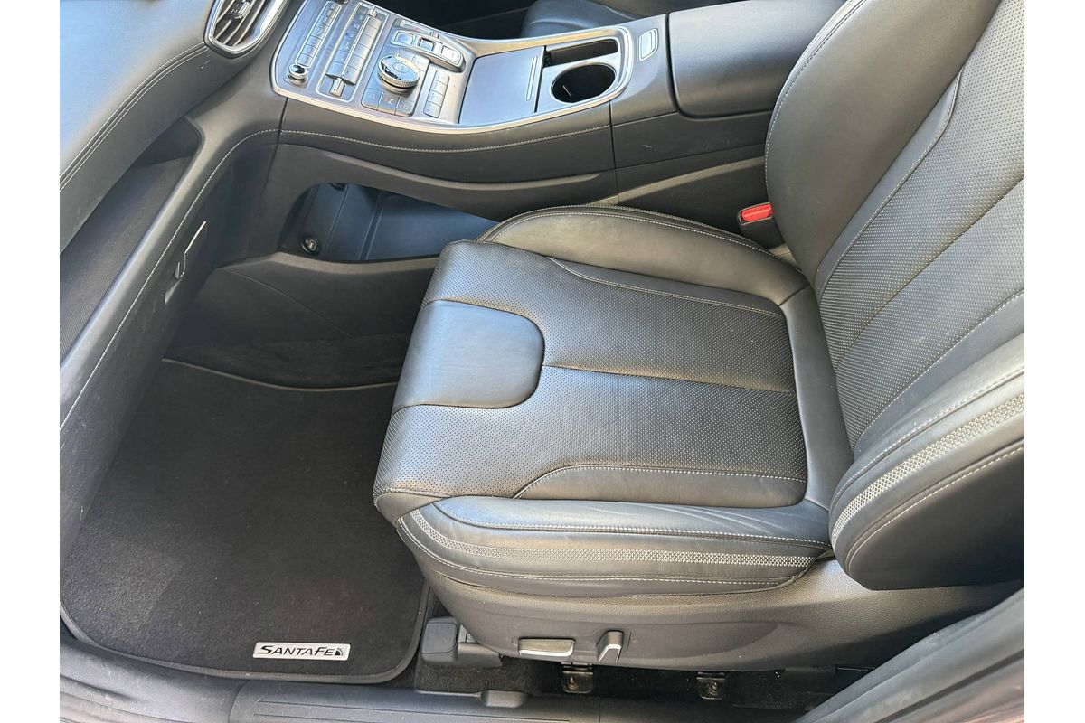 2020 Hyundai Santa Fe Highlander TM.2