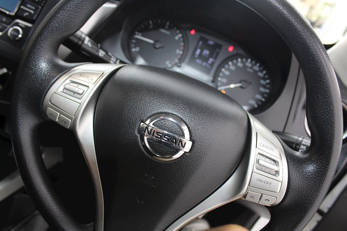 2019 Nissan Navara RX D23 Series 3 Rear Wheel Drive