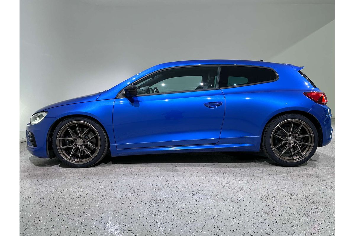 2016 Volkswagen Scirocco R Wolfsburg Edition 1S