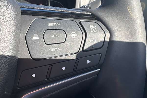 2024 Isuzu MU-X X-TERRAIN