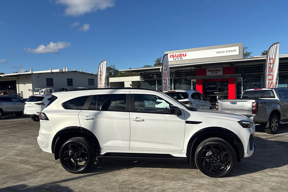 2024 Isuzu MU-X X-TERRAIN