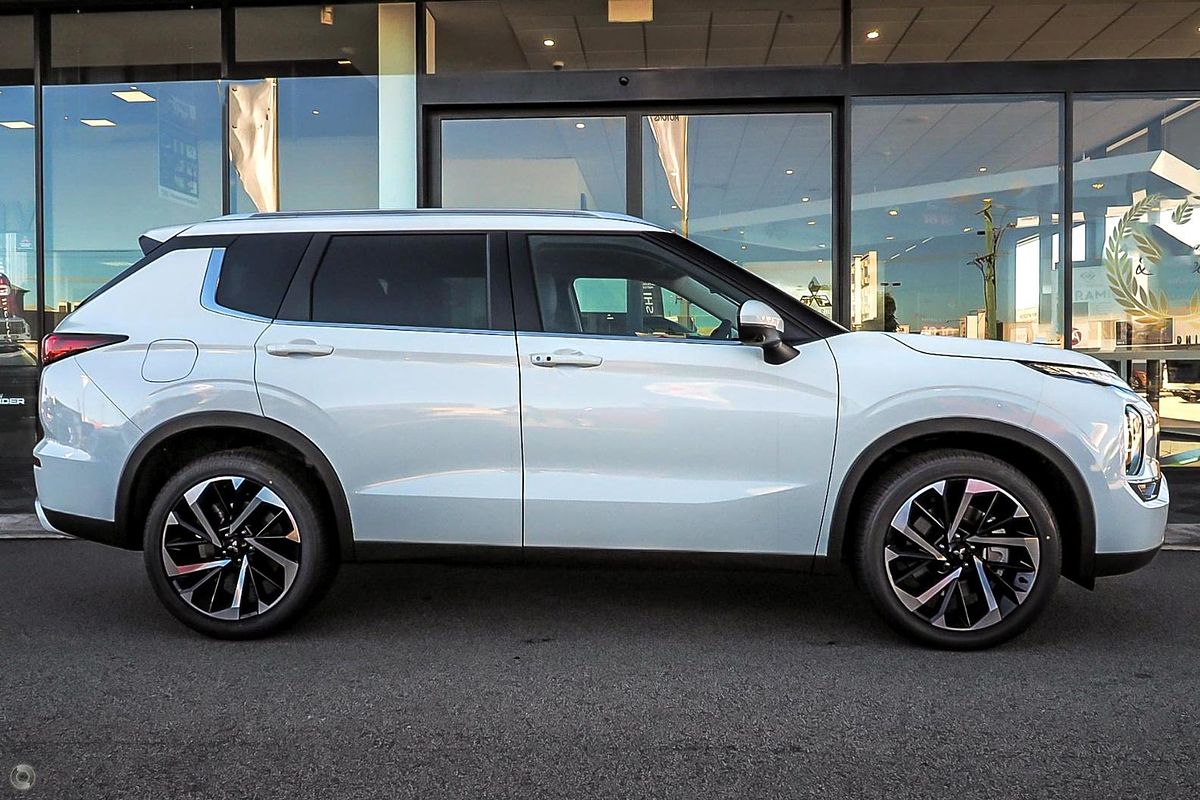 2024 Mitsubishi Outlander Aspire ZM