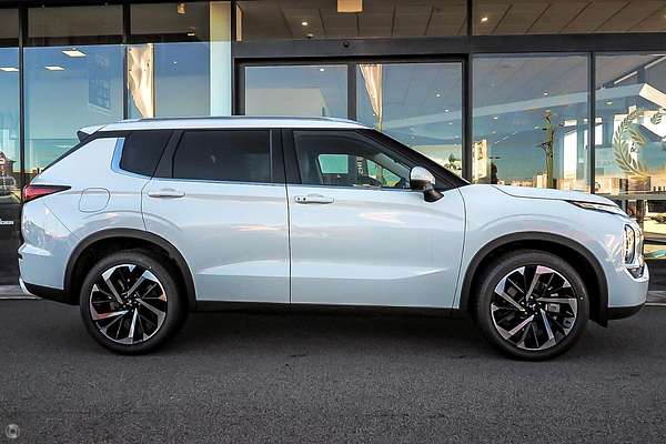 2024 Mitsubishi Outlander Aspire ZM