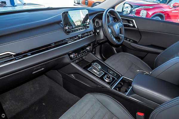 2024 Mitsubishi Outlander Aspire ZM