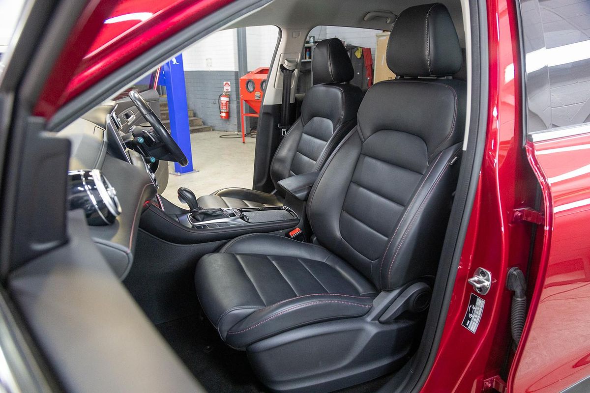 2019 MG HS Excite SAS23
