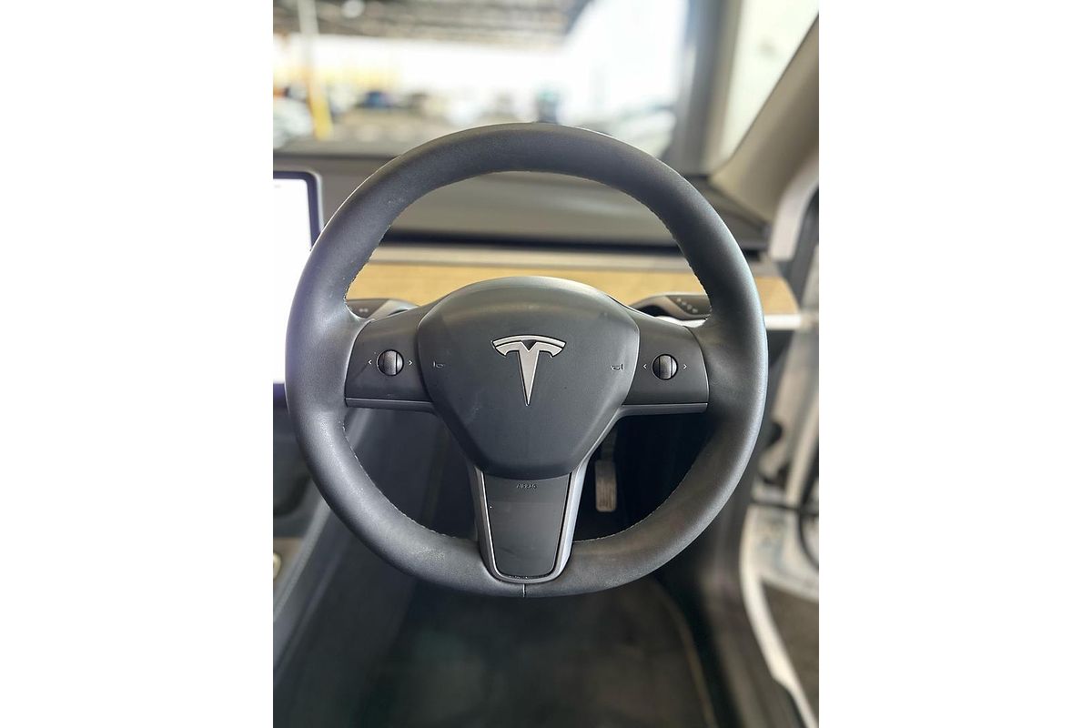 2023 Tesla Model Y Rear-Wheel Drive