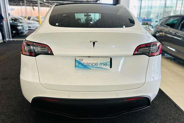 2023 Tesla Model Y Rear-Wheel Drive