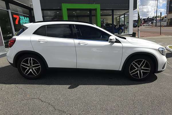 2019 Mercedes-Benz GLA-Class GLA180 X156