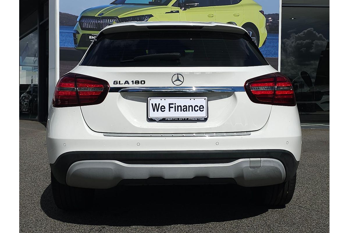 2019 Mercedes-Benz GLA-Class GLA180 X156