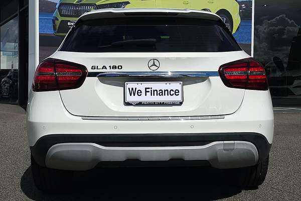 2019 Mercedes-Benz GLA-Class GLA180 X156