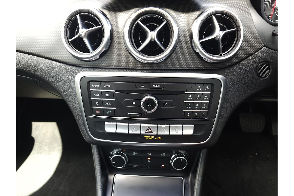 2019 Mercedes-Benz GLA-Class GLA180 X156