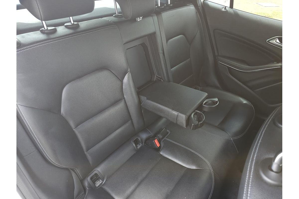 2019 Mercedes-Benz GLA-Class GLA180 X156