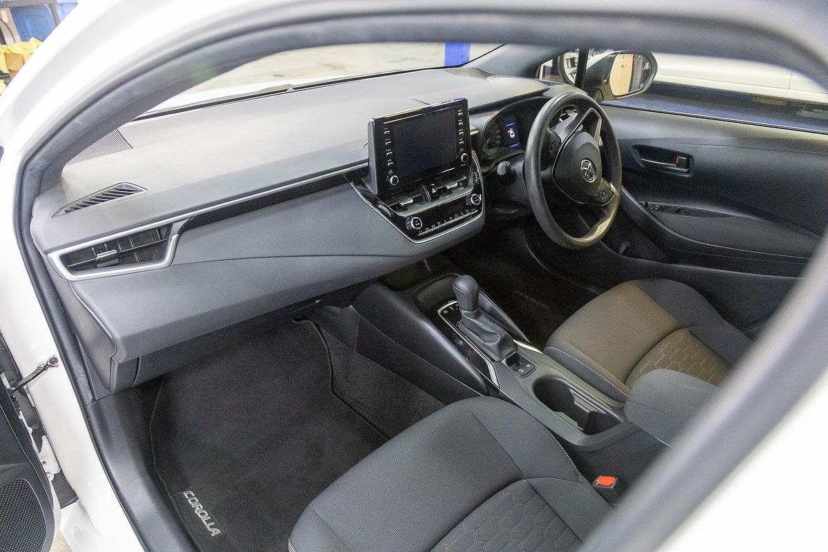 2019 Toyota Corolla Ascent Sport Hybrid ZWE211R
