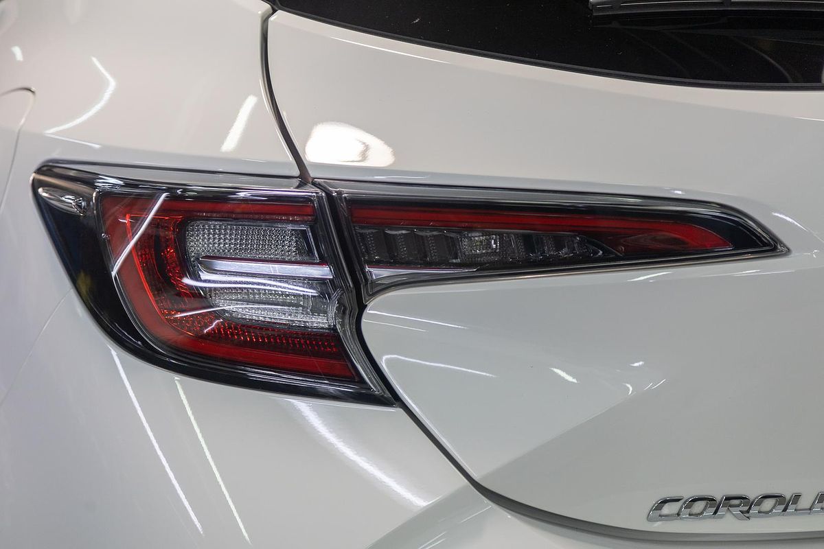 2019 Toyota Corolla Ascent Sport Hybrid ZWE211R