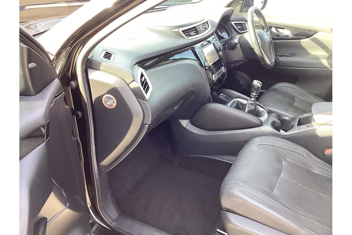 2016 Nissan QASHQAI Ti J11