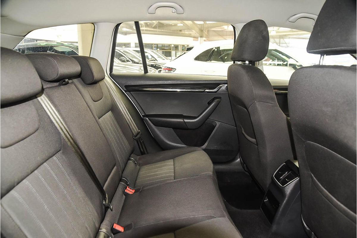 2019 SKODA Octavia 110TSI NE