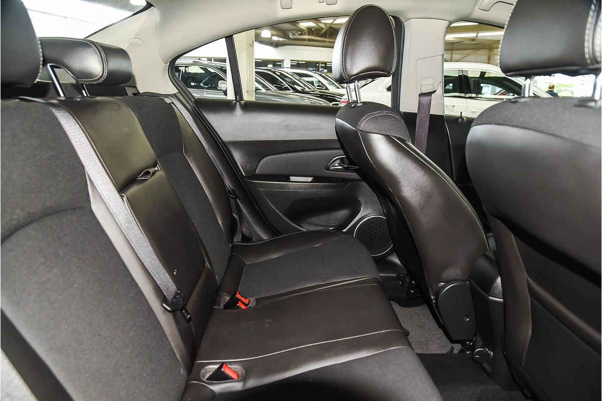 2013 Holden Cruze SRi JH Series II