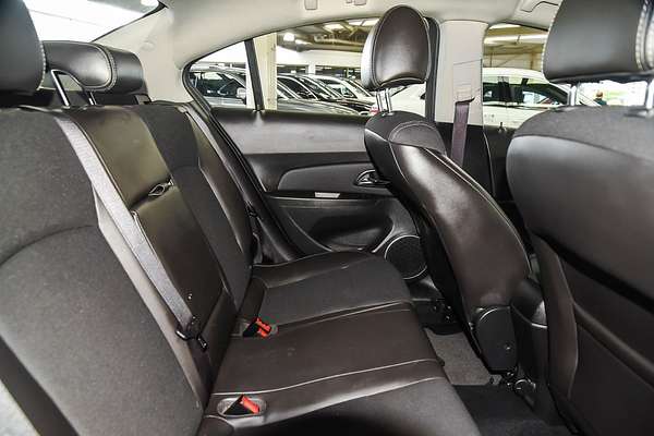 2013 Holden Cruze SRi JH Series II