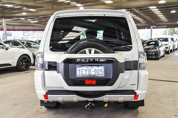 2016 Mitsubishi Pajero GLX NX