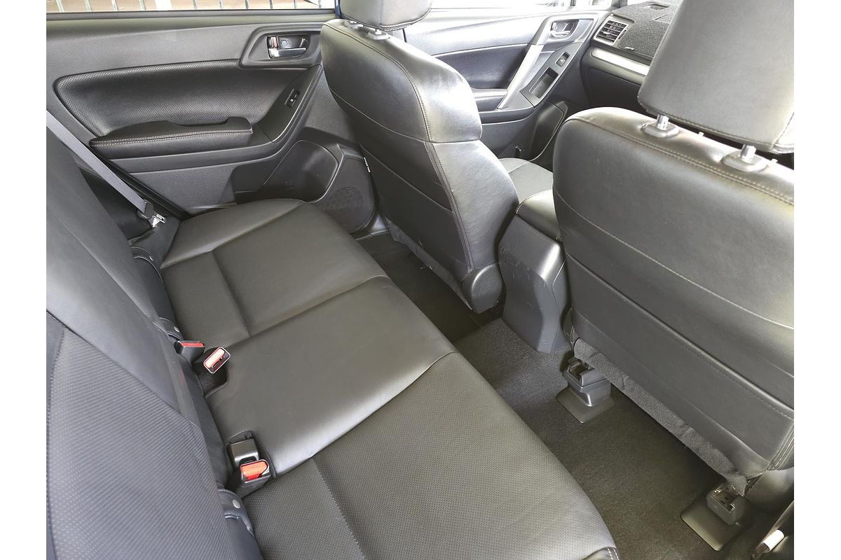 2015 Subaru Forester 2.5i-S S4
