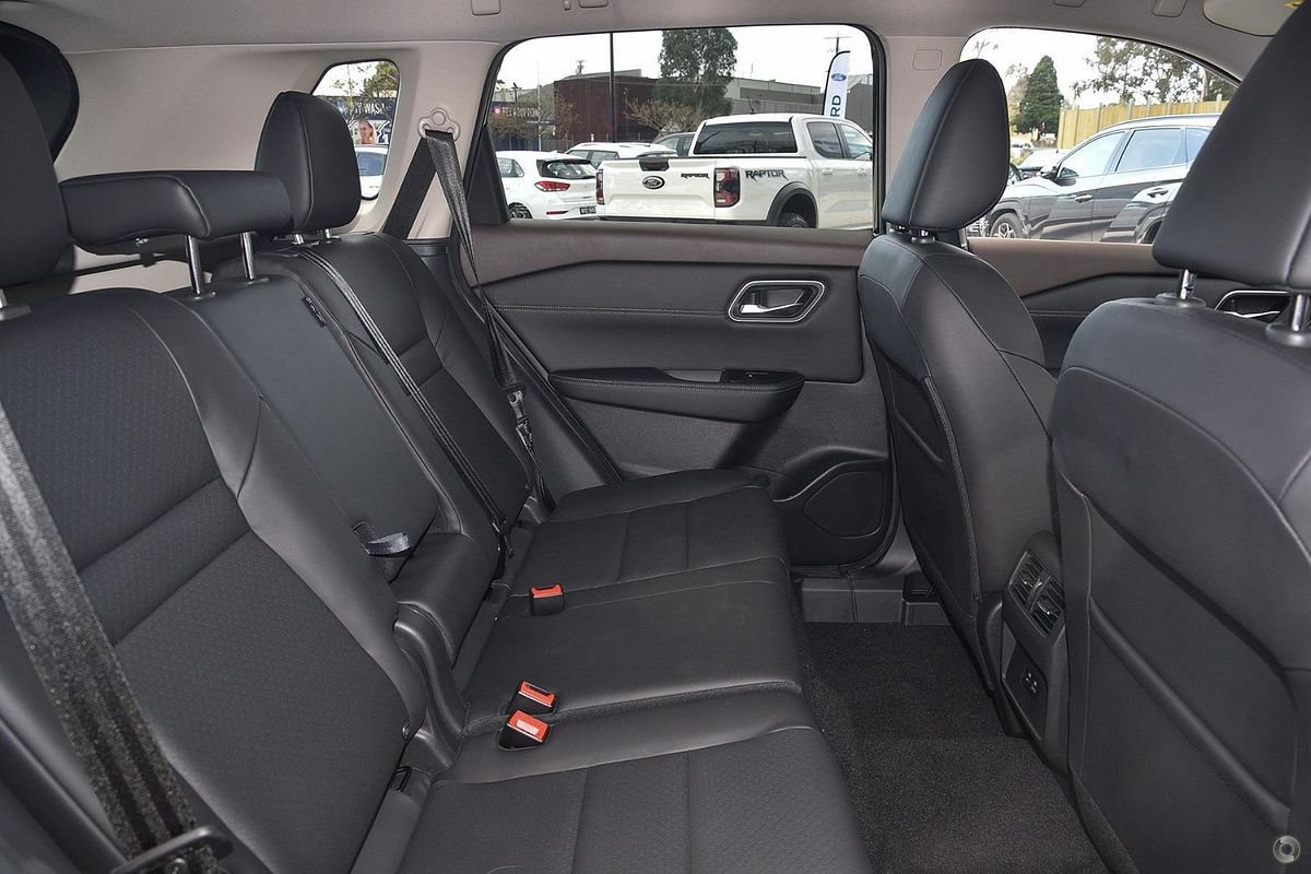 2023 Nissan X-TRAIL ST-L e-POWER T33