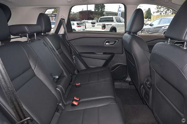 2023 Nissan X-TRAIL ST-L e-POWER T33