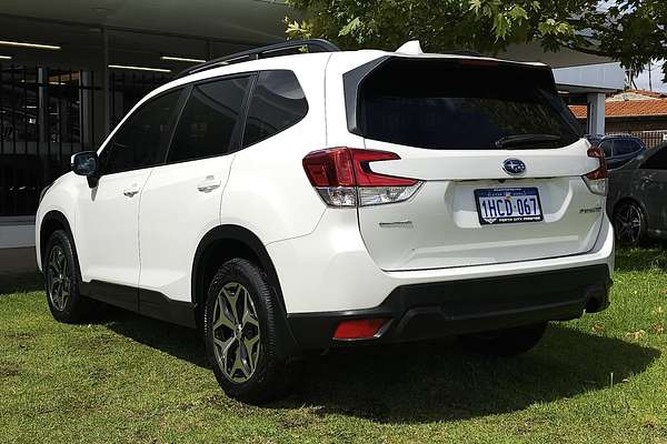 2020 Subaru Forester 2.5i S5