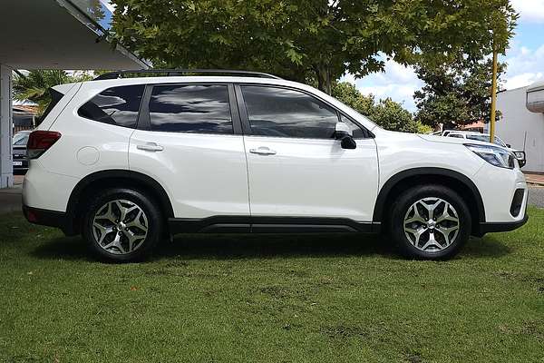 2020 Subaru Forester 2.5i S5