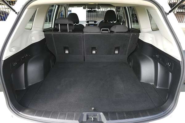 2020 Subaru Forester 2.5i S5