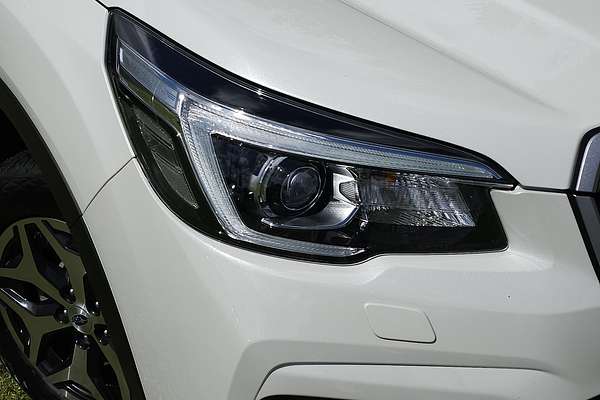 2020 Subaru Forester 2.5i S5