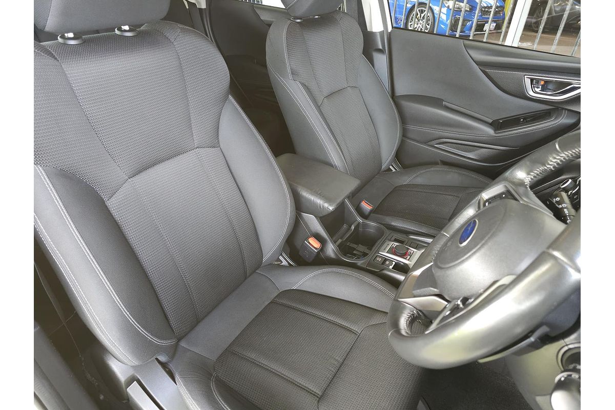 2020 Subaru Forester 2.5i S5