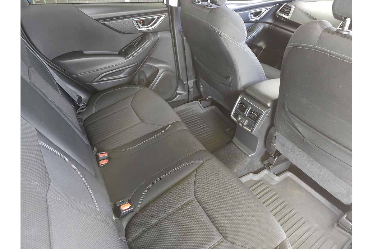 2020 Subaru Forester 2.5i S5