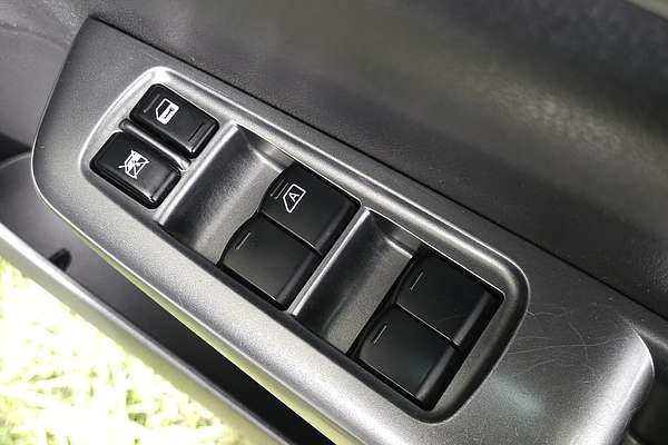 2011 Subaru Impreza R Special Edition G3